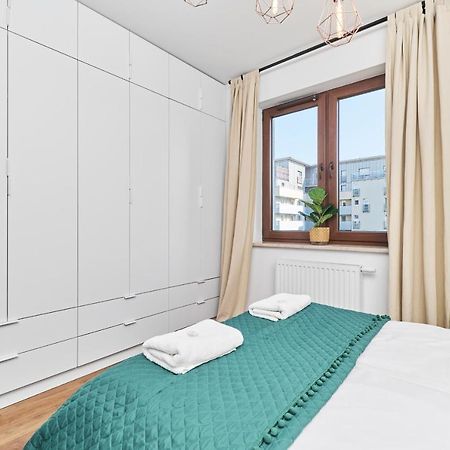 Nowa Teczowa Apartments Promenada Staromiejska By Noclegi Renters Breslavia Esterno foto