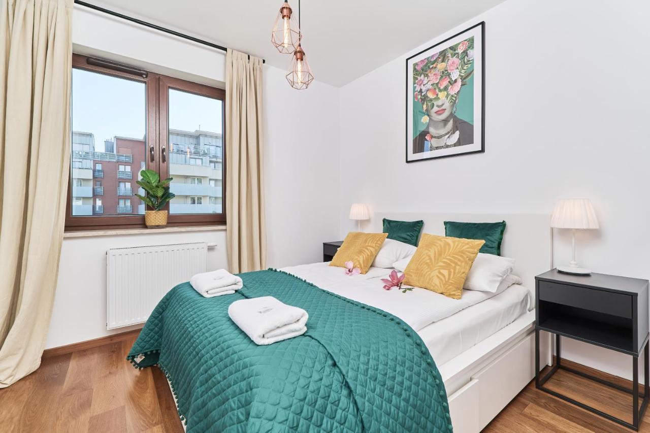 Nowa Teczowa Apartments Promenada Staromiejska By Noclegi Renters Breslavia Esterno foto