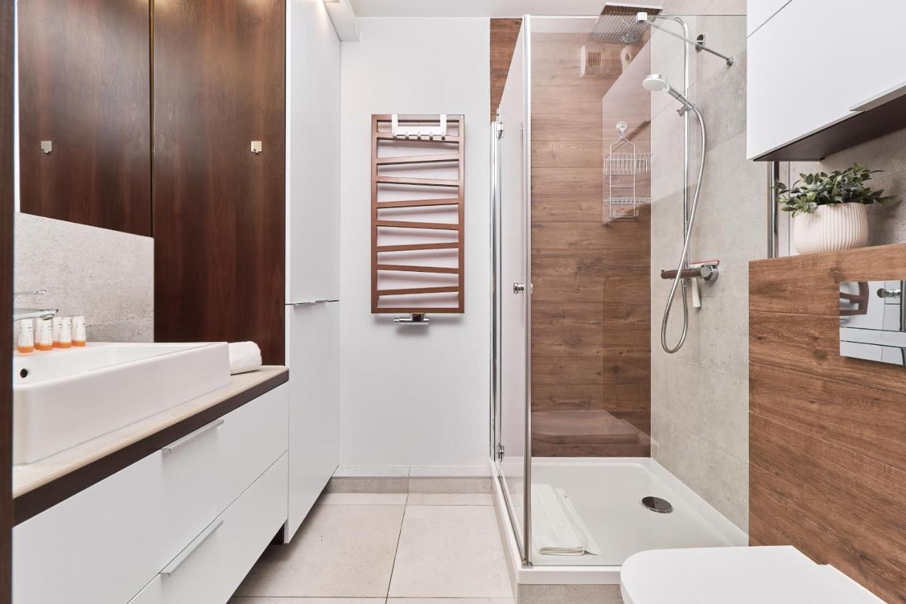 Nowa Teczowa Apartments Promenada Staromiejska By Noclegi Renters Breslavia Esterno foto