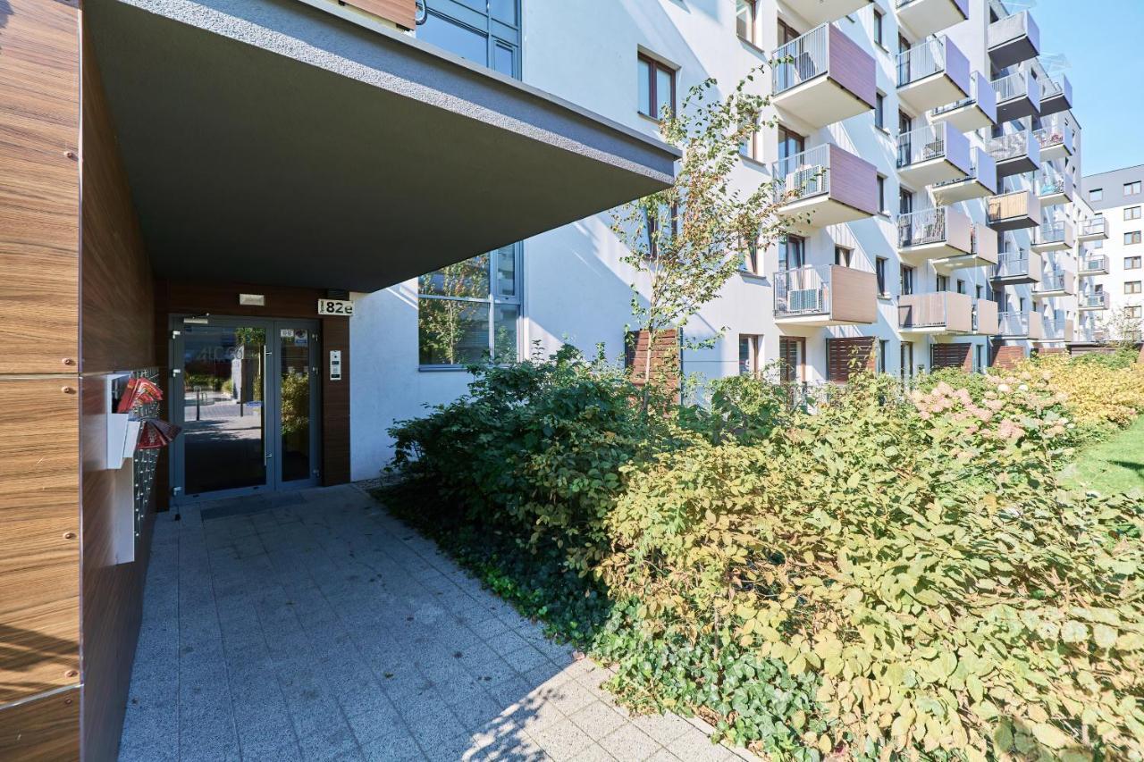Nowa Teczowa Apartments Promenada Staromiejska By Noclegi Renters Breslavia Esterno foto